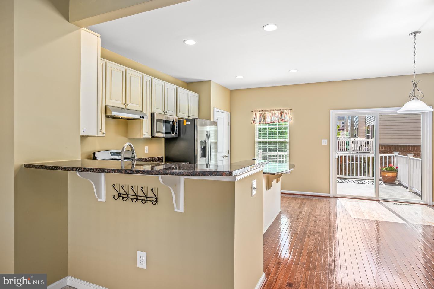 22930 CHINKAPIN OAK TER, STERLING, Virginia 20166, 3 Bedrooms Bedrooms, ,2 BathroomsBathrooms,Residential,For sale,22930 CHINKAPIN OAK TER,VALO2090468 MLS # VALO2090468