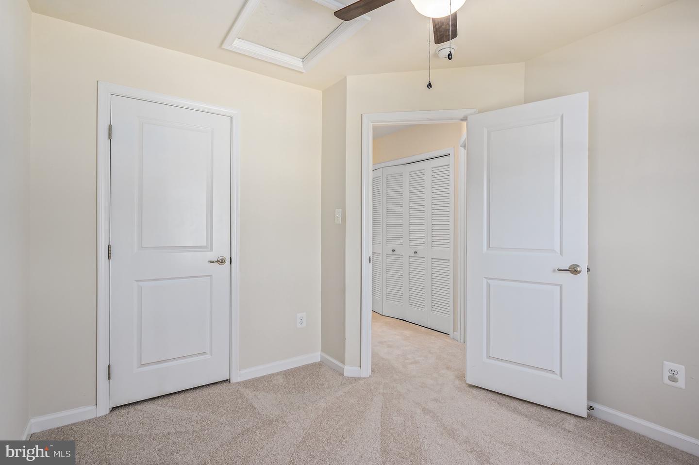 22930 CHINKAPIN OAK TER, STERLING, Virginia 20166, 3 Bedrooms Bedrooms, ,2 BathroomsBathrooms,Residential,For sale,22930 CHINKAPIN OAK TER,VALO2090468 MLS # VALO2090468
