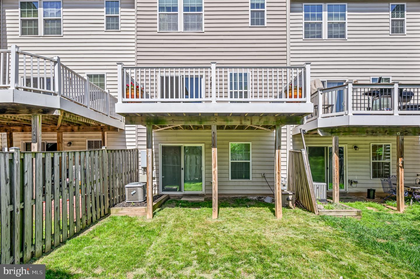 22930 CHINKAPIN OAK TER, STERLING, Virginia 20166, 3 Bedrooms Bedrooms, ,2 BathroomsBathrooms,Residential,For sale,22930 CHINKAPIN OAK TER,VALO2090468 MLS # VALO2090468