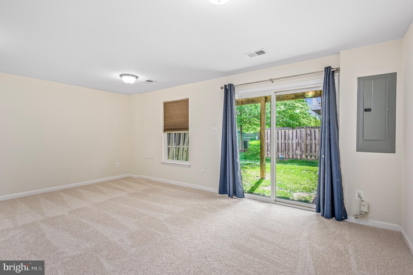 22930 CHINKAPIN OAK TER, STERLING, Virginia 20166, 3 Bedrooms Bedrooms, ,2 BathroomsBathrooms,Residential,For sale,22930 CHINKAPIN OAK TER,VALO2090468 MLS # VALO2090468