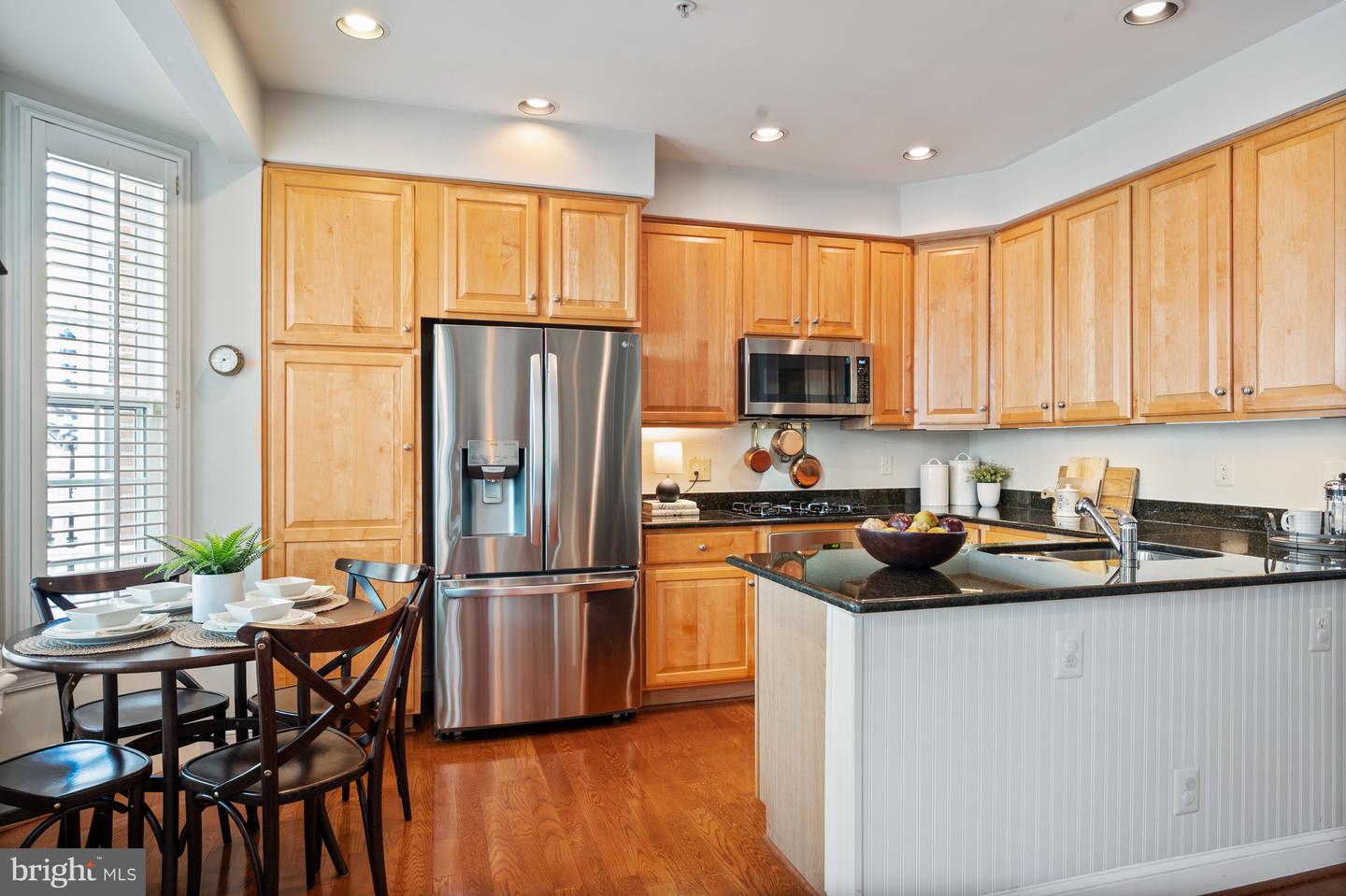 614 N PITT ST N, ALEXANDRIA, Virginia 22314, 3 Bedrooms Bedrooms, ,3 BathroomsBathrooms,Residential,For sale,614 N PITT ST N,VAAX2042766 MLS # VAAX2042766