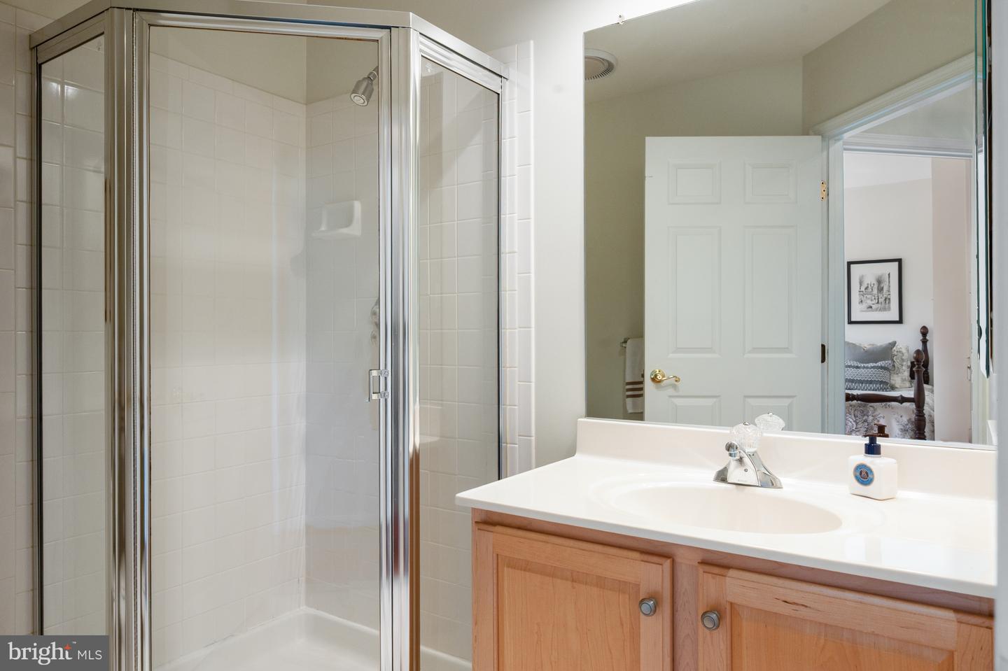 614 N PITT ST N, ALEXANDRIA, Virginia 22314, 3 Bedrooms Bedrooms, ,3 BathroomsBathrooms,Residential,For sale,614 N PITT ST N,VAAX2042766 MLS # VAAX2042766