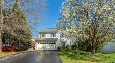 9303 KAREN CT, MANASSAS PARK, Virginia 20111, 4 Bedrooms Bedrooms, ,2 BathroomsBathrooms,Residential,For sale,9303 KAREN CT,VAMP2002902 MLS # VAMP2002902