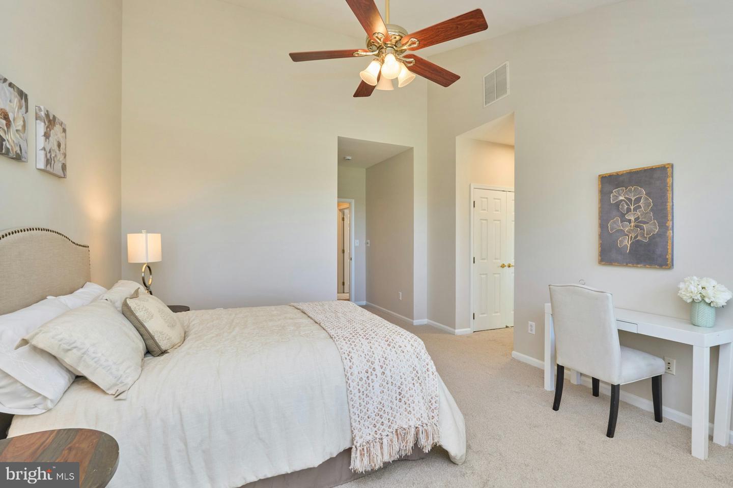 13668 HERITAGE VALLEY WAY, GAINESVILLE, Virginia 20155, 4 Bedrooms Bedrooms, ,3 BathroomsBathrooms,Residential,For sale,13668 HERITAGE VALLEY WAY,VAPW2090406 MLS # VAPW2090406