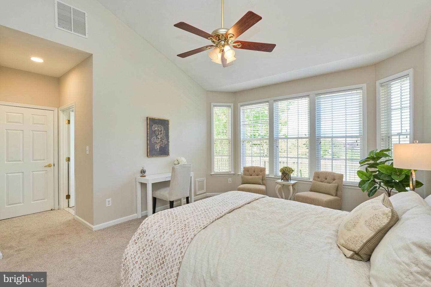13668 HERITAGE VALLEY WAY, GAINESVILLE, Virginia 20155, 4 Bedrooms Bedrooms, ,3 BathroomsBathrooms,Residential,For sale,13668 HERITAGE VALLEY WAY,VAPW2090406 MLS # VAPW2090406