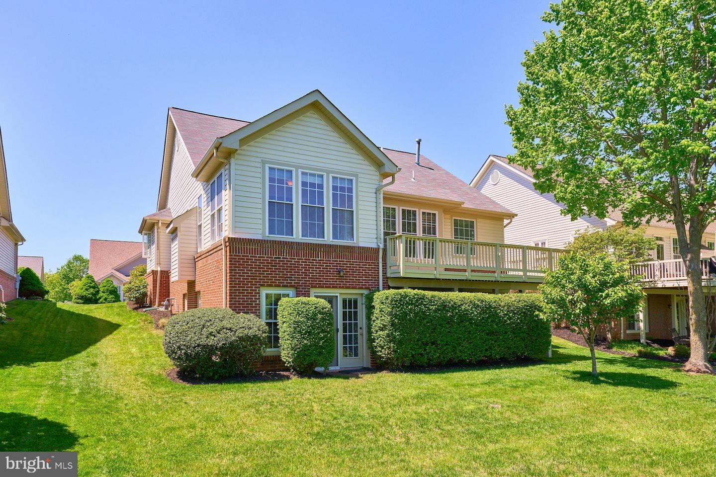13668 HERITAGE VALLEY WAY, GAINESVILLE, Virginia 20155, 4 Bedrooms Bedrooms, ,3 BathroomsBathrooms,Residential,For sale,13668 HERITAGE VALLEY WAY,VAPW2090406 MLS # VAPW2090406