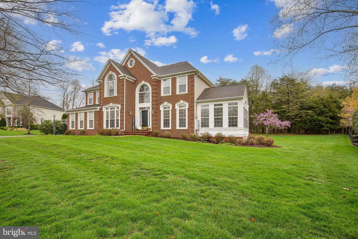 7664 GREAT DOVER ST, GAINESVILLE, Virginia 20155, 4 Bedrooms Bedrooms, ,3 BathroomsBathrooms,Residential,For sale,7664 GREAT DOVER ST,VAPW2090486 MLS # VAPW2090486