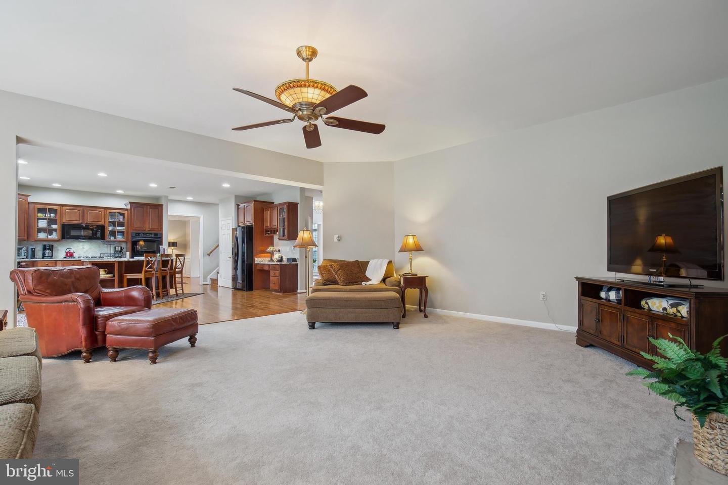 7664 GREAT DOVER ST, GAINESVILLE, Virginia 20155, 4 Bedrooms Bedrooms, ,3 BathroomsBathrooms,Residential,For sale,7664 GREAT DOVER ST,VAPW2090486 MLS # VAPW2090486