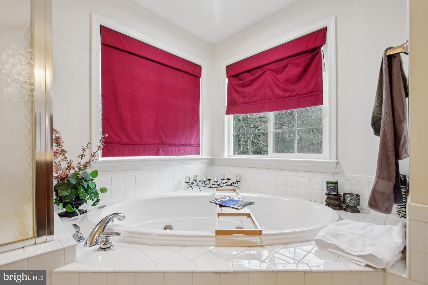 7664 GREAT DOVER ST, GAINESVILLE, Virginia 20155, 4 Bedrooms Bedrooms, ,3 BathroomsBathrooms,Residential,For sale,7664 GREAT DOVER ST,VAPW2090486 MLS # VAPW2090486
