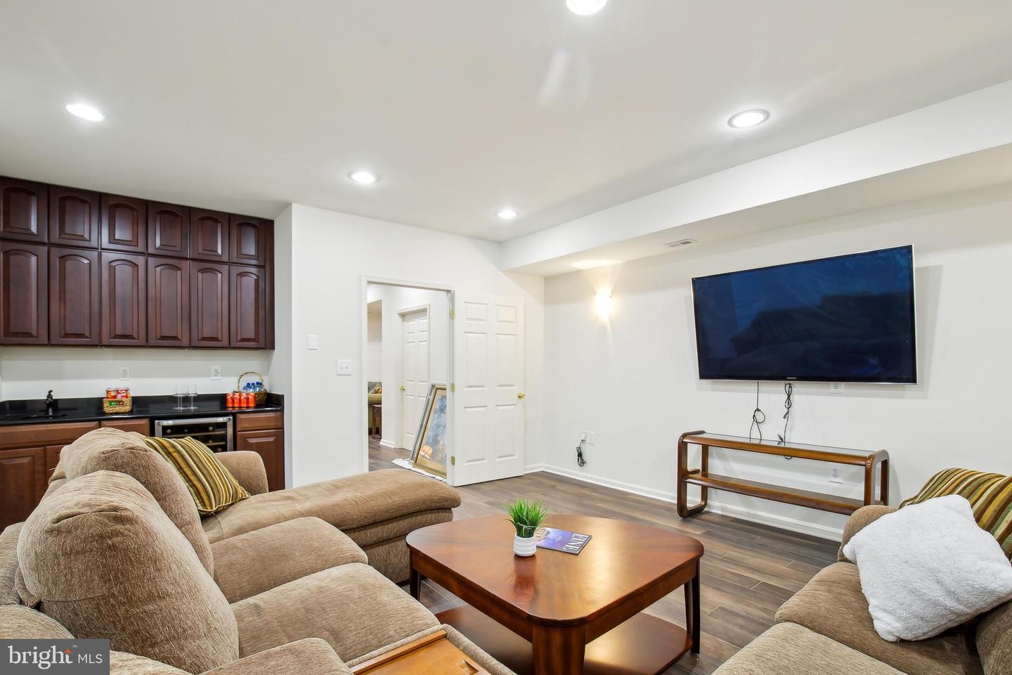 7664 GREAT DOVER ST, GAINESVILLE, Virginia 20155, 4 Bedrooms Bedrooms, ,3 BathroomsBathrooms,Residential,For sale,7664 GREAT DOVER ST,VAPW2090486 MLS # VAPW2090486