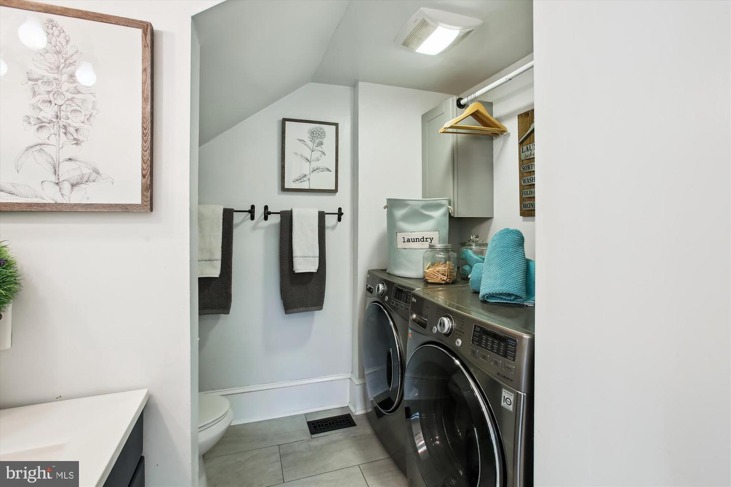 11 SWAN AVE, BERRYVILLE, Virginia 22611, 4 Bedrooms Bedrooms, ,1 BathroomBathrooms,Residential,For sale,11 SWAN AVE,VACL2003556 MLS # VACL2003556