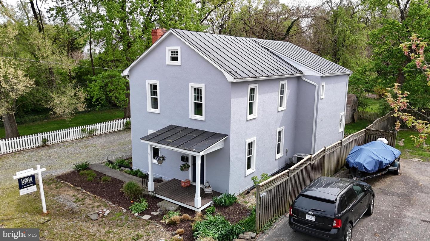 11 SWAN AVE, BERRYVILLE, Virginia 22611, 4 Bedrooms Bedrooms, ,1 BathroomBathrooms,Residential,For sale,11 SWAN AVE,VACL2003556 MLS # VACL2003556