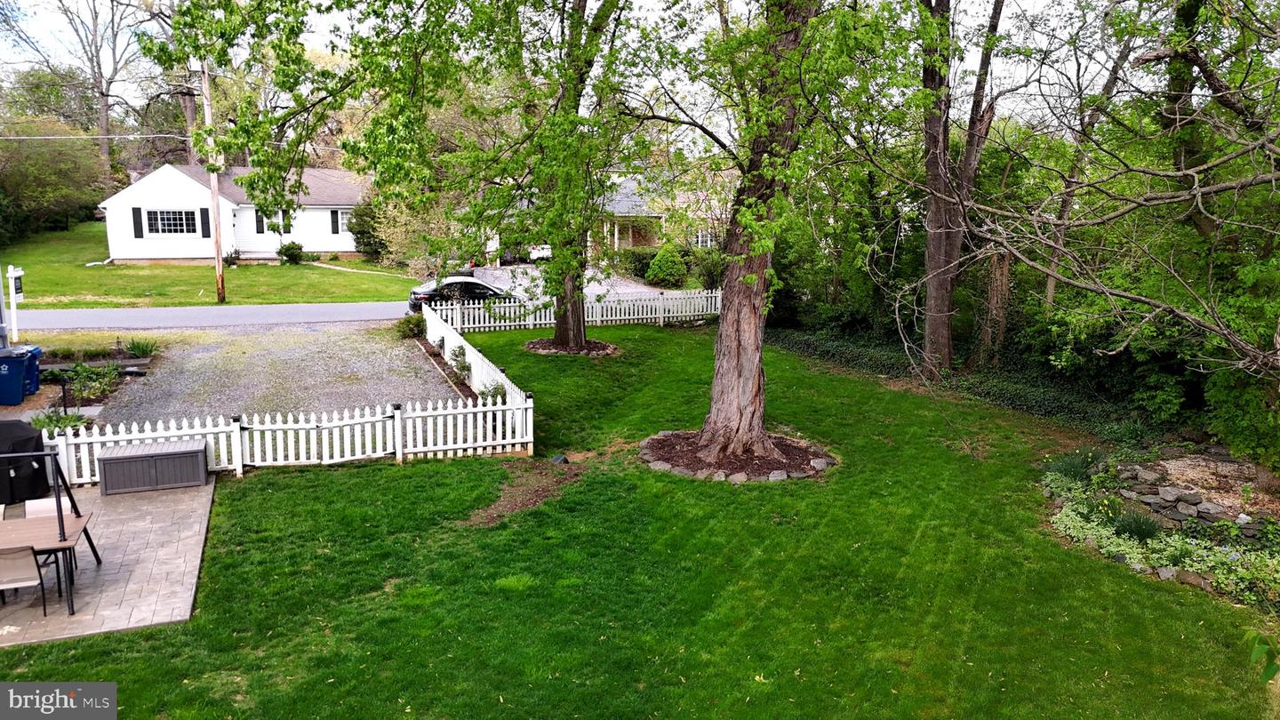 11 SWAN AVE, BERRYVILLE, Virginia 22611, 4 Bedrooms Bedrooms, ,1 BathroomBathrooms,Residential,For sale,11 SWAN AVE,VACL2003556 MLS # VACL2003556