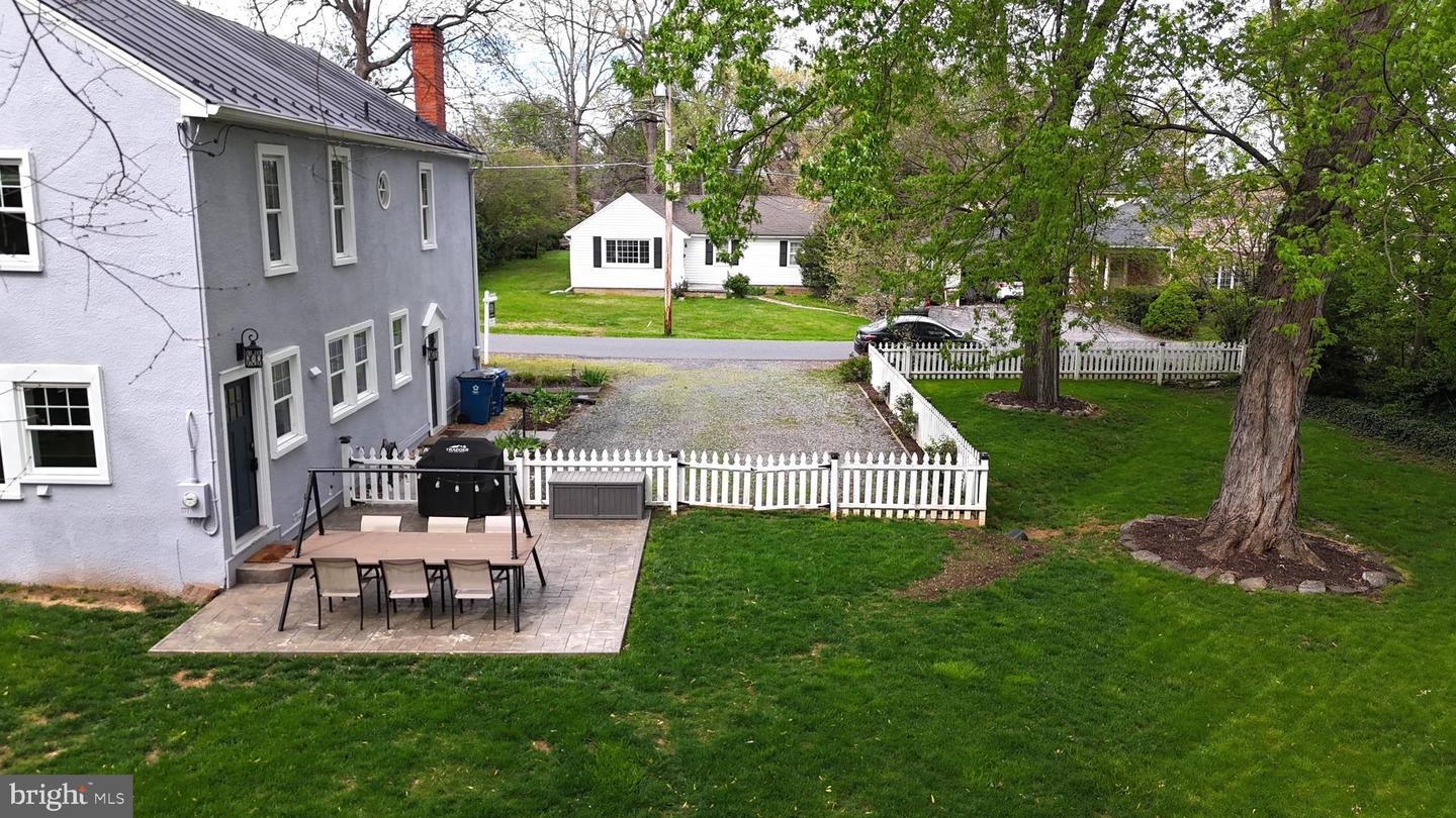 11 SWAN AVE, BERRYVILLE, Virginia 22611, 4 Bedrooms Bedrooms, ,1 BathroomBathrooms,Residential,For sale,11 SWAN AVE,VACL2003556 MLS # VACL2003556