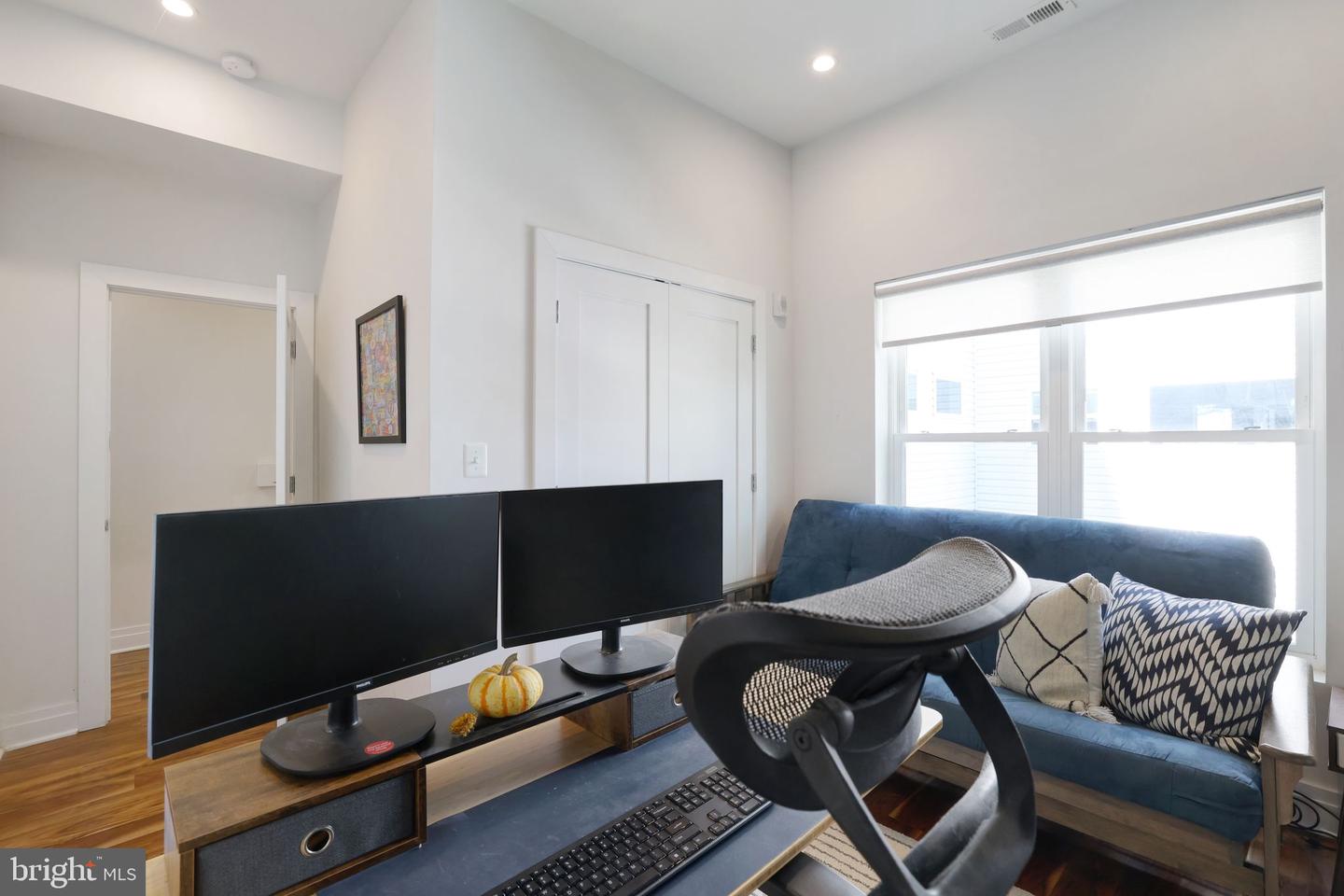 46 CHANNING ST NW #2, WASHINGTON, District Of Columbia 20001, 2 Bedrooms Bedrooms, ,2 BathroomsBathrooms,Residential,For sale,46 CHANNING ST NW #2,DCDC2193056 MLS # DCDC2193056