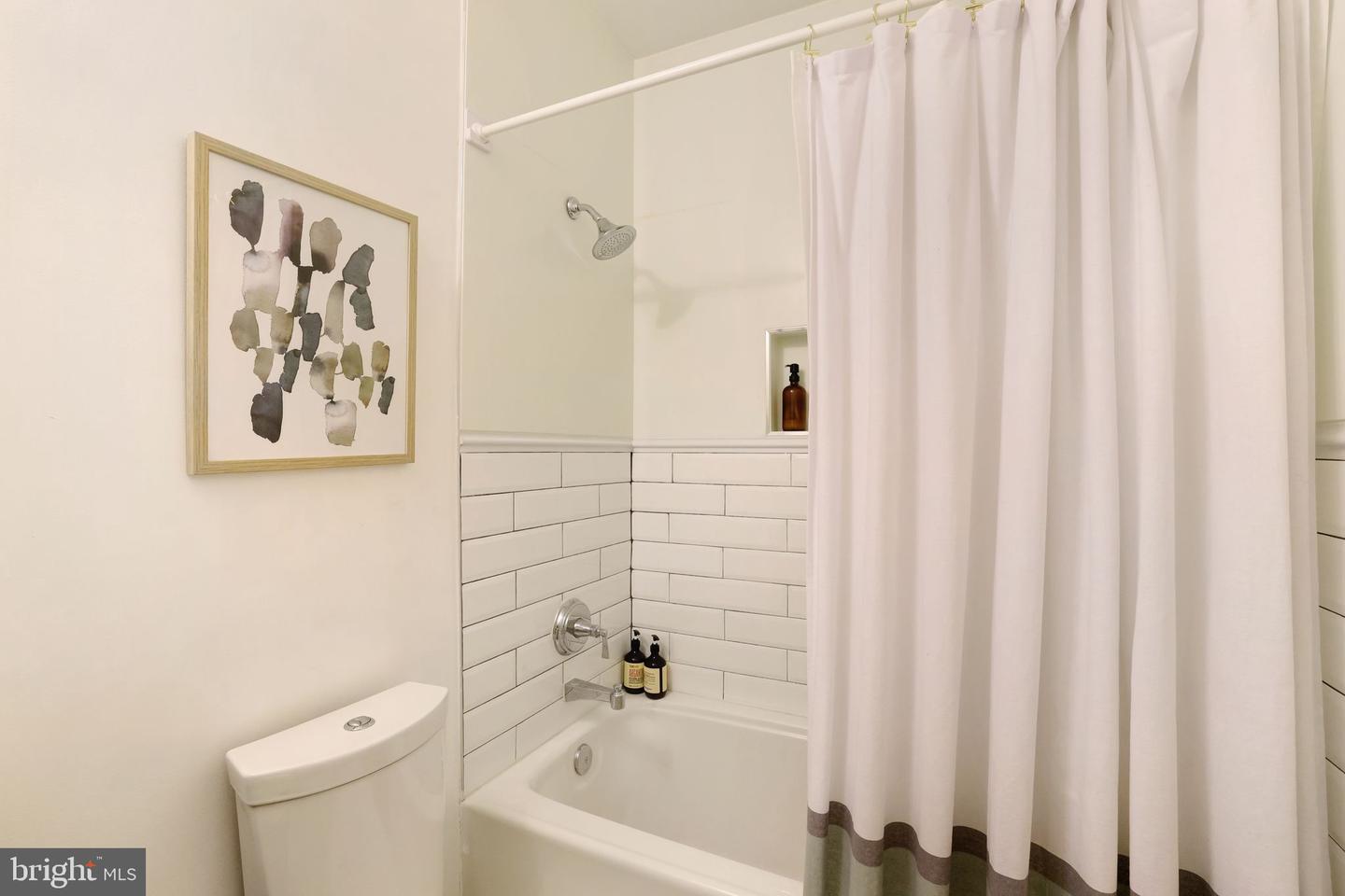 46 CHANNING ST NW #2, WASHINGTON, District Of Columbia 20001, 2 Bedrooms Bedrooms, ,2 BathroomsBathrooms,Residential,For sale,46 CHANNING ST NW #2,DCDC2193056 MLS # DCDC2193056