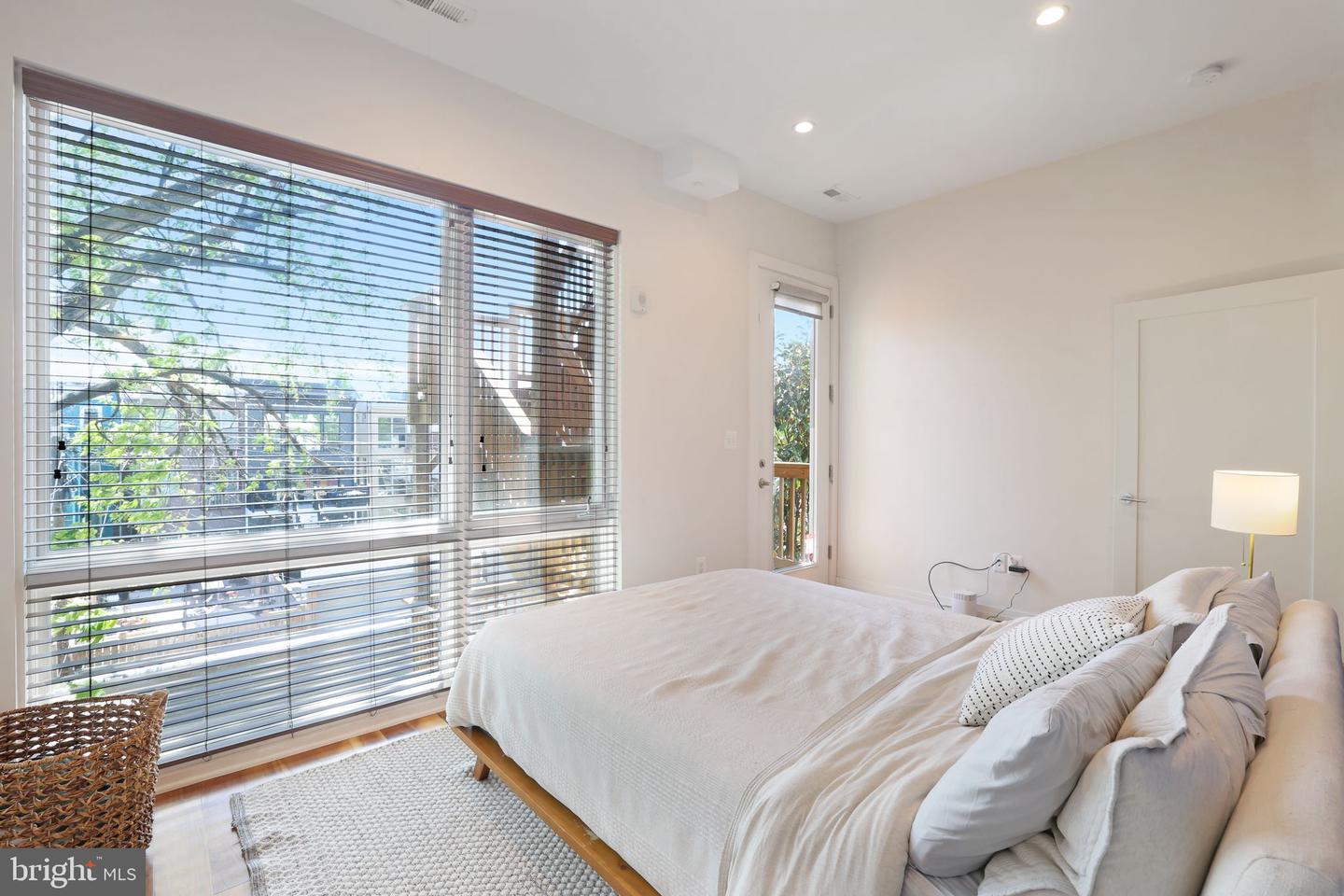46 CHANNING ST NW #2, WASHINGTON, District Of Columbia 20001, 2 Bedrooms Bedrooms, ,2 BathroomsBathrooms,Residential,For sale,46 CHANNING ST NW #2,DCDC2193056 MLS # DCDC2193056