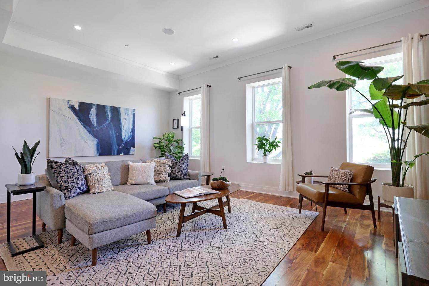 46 CHANNING ST NW #2, WASHINGTON, District Of Columbia 20001, 2 Bedrooms Bedrooms, ,2 BathroomsBathrooms,Residential,For sale,46 CHANNING ST NW #2,DCDC2193056 MLS # DCDC2193056