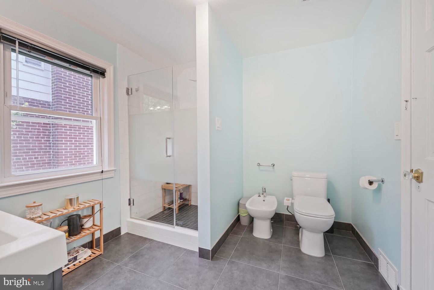 4753 MACARTHUR BLVD NW, WASHINGTON, District Of Columbia 20007, 3 Bedrooms Bedrooms, ,3 BathroomsBathrooms,Residential,For sale,4753 MACARTHUR BLVD NW,DCDC2193066 MLS # DCDC2193066