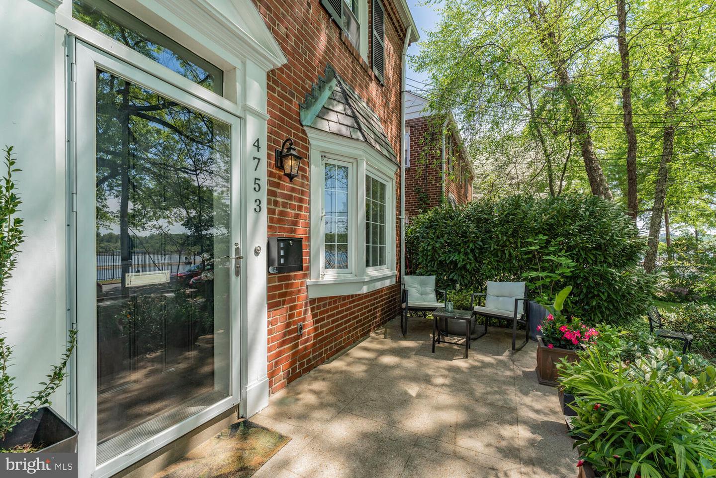 4753 MACARTHUR BLVD NW, WASHINGTON, District Of Columbia 20007, 3 Bedrooms Bedrooms, ,3 BathroomsBathrooms,Residential,For sale,4753 MACARTHUR BLVD NW,DCDC2193066 MLS # DCDC2193066