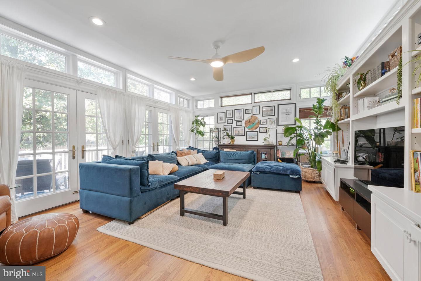 4753 MACARTHUR BLVD NW, WASHINGTON, District Of Columbia 20007, 3 Bedrooms Bedrooms, ,3 BathroomsBathrooms,Residential,For sale,4753 MACARTHUR BLVD NW,DCDC2193066 MLS # DCDC2193066