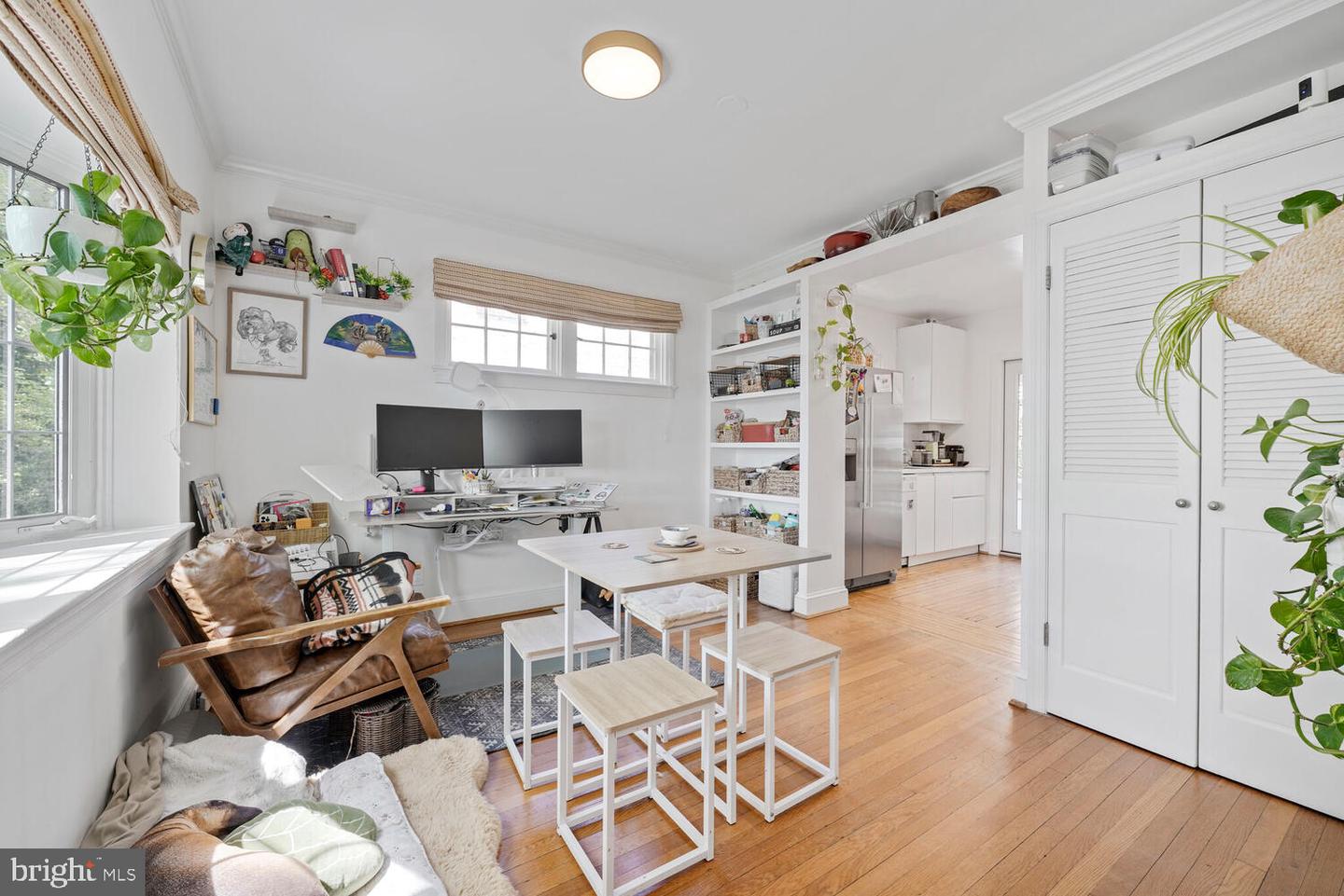 4753 MACARTHUR BLVD NW, WASHINGTON, District Of Columbia 20007, 3 Bedrooms Bedrooms, ,3 BathroomsBathrooms,Residential,For sale,4753 MACARTHUR BLVD NW,DCDC2193066 MLS # DCDC2193066