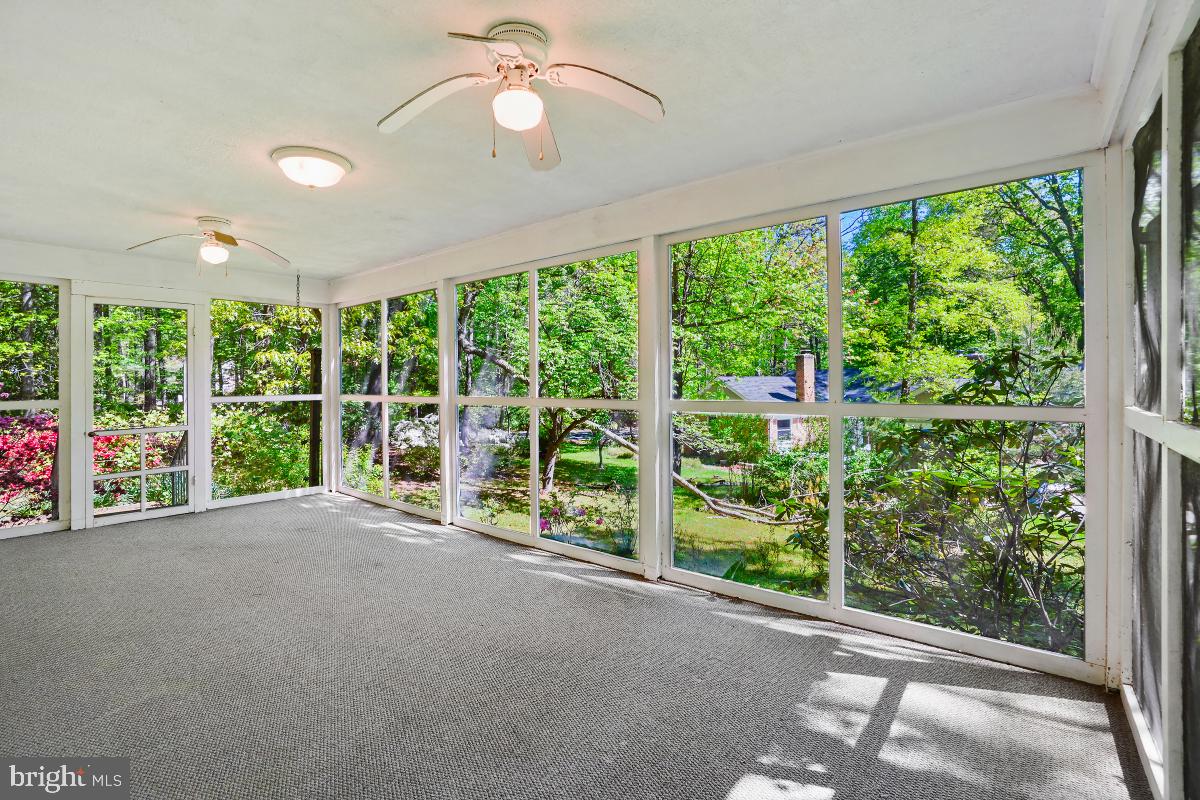 12124 STIRRUP RD, RESTON, Virginia 20191, 4 Bedrooms Bedrooms, ,2 BathroomsBathrooms,Residential,For sale,12124 STIRRUP RD,VAFX2231586 MLS # VAFX2231586