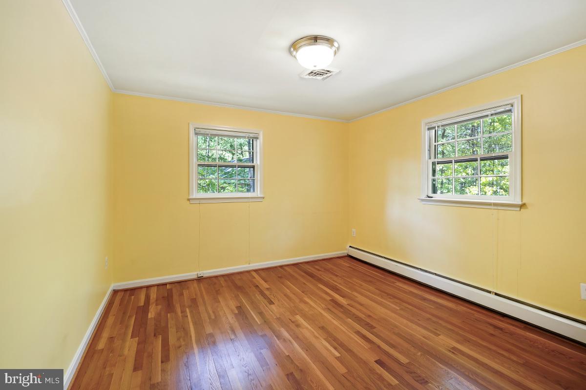 12124 STIRRUP RD, RESTON, Virginia 20191, 4 Bedrooms Bedrooms, ,2 BathroomsBathrooms,Residential,For sale,12124 STIRRUP RD,VAFX2231586 MLS # VAFX2231586