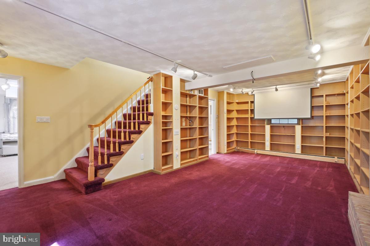 12124 STIRRUP RD, RESTON, Virginia 20191, 4 Bedrooms Bedrooms, ,2 BathroomsBathrooms,Residential,For sale,12124 STIRRUP RD,VAFX2231586 MLS # VAFX2231586