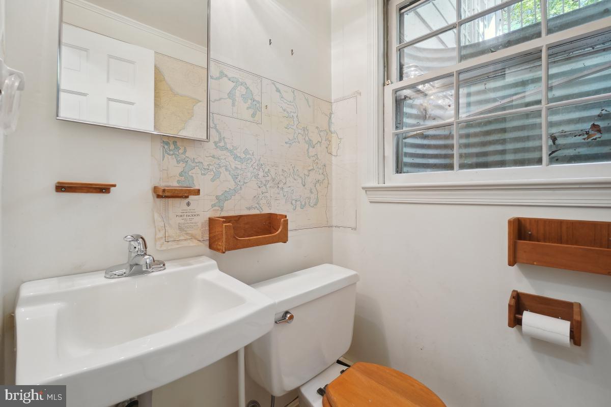 12124 STIRRUP RD, RESTON, Virginia 20191, 4 Bedrooms Bedrooms, ,2 BathroomsBathrooms,Residential,For sale,12124 STIRRUP RD,VAFX2231586 MLS # VAFX2231586