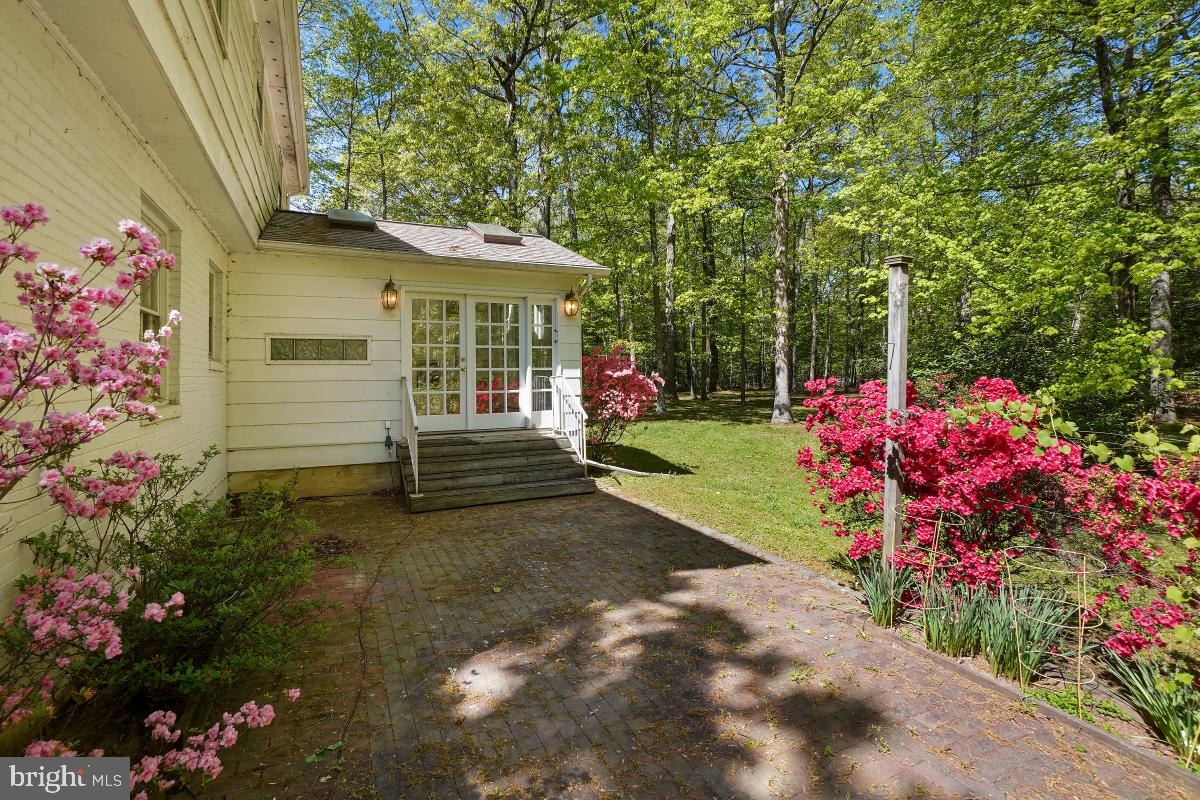12124 STIRRUP RD, RESTON, Virginia 20191, 4 Bedrooms Bedrooms, ,2 BathroomsBathrooms,Residential,For sale,12124 STIRRUP RD,VAFX2231586 MLS # VAFX2231586