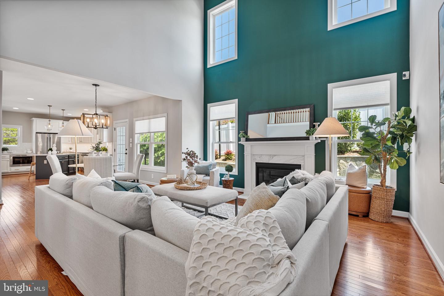 4950 34TH ST N, ARLINGTON, Virginia 22207, 5 Bedrooms Bedrooms, ,4 BathroomsBathrooms,Residential,For sale,4950 34TH ST N,VAAR2055420 MLS # VAAR2055420
