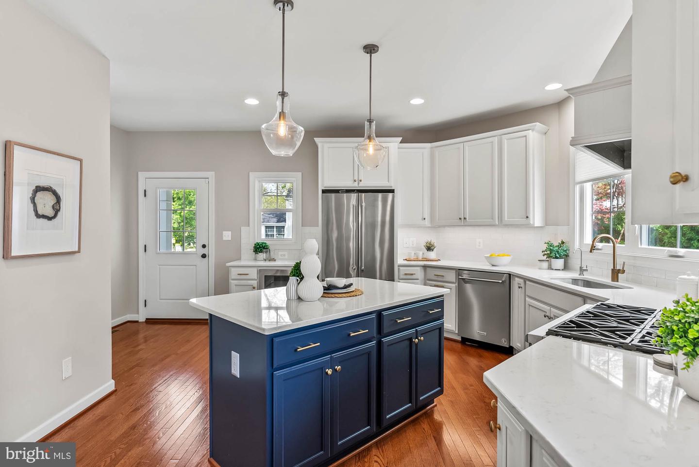 4950 34TH ST N, ARLINGTON, Virginia 22207, 5 Bedrooms Bedrooms, ,4 BathroomsBathrooms,Residential,For sale,4950 34TH ST N,VAAR2055420 MLS # VAAR2055420