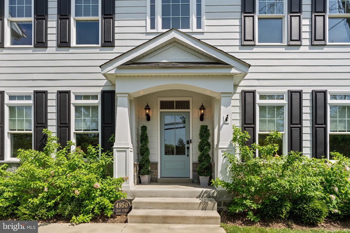 4950 34TH ST N, ARLINGTON, Virginia 22207, 5 Bedrooms Bedrooms, ,4 BathroomsBathrooms,Residential,For sale,4950 34TH ST N,VAAR2055420 MLS # VAAR2055420