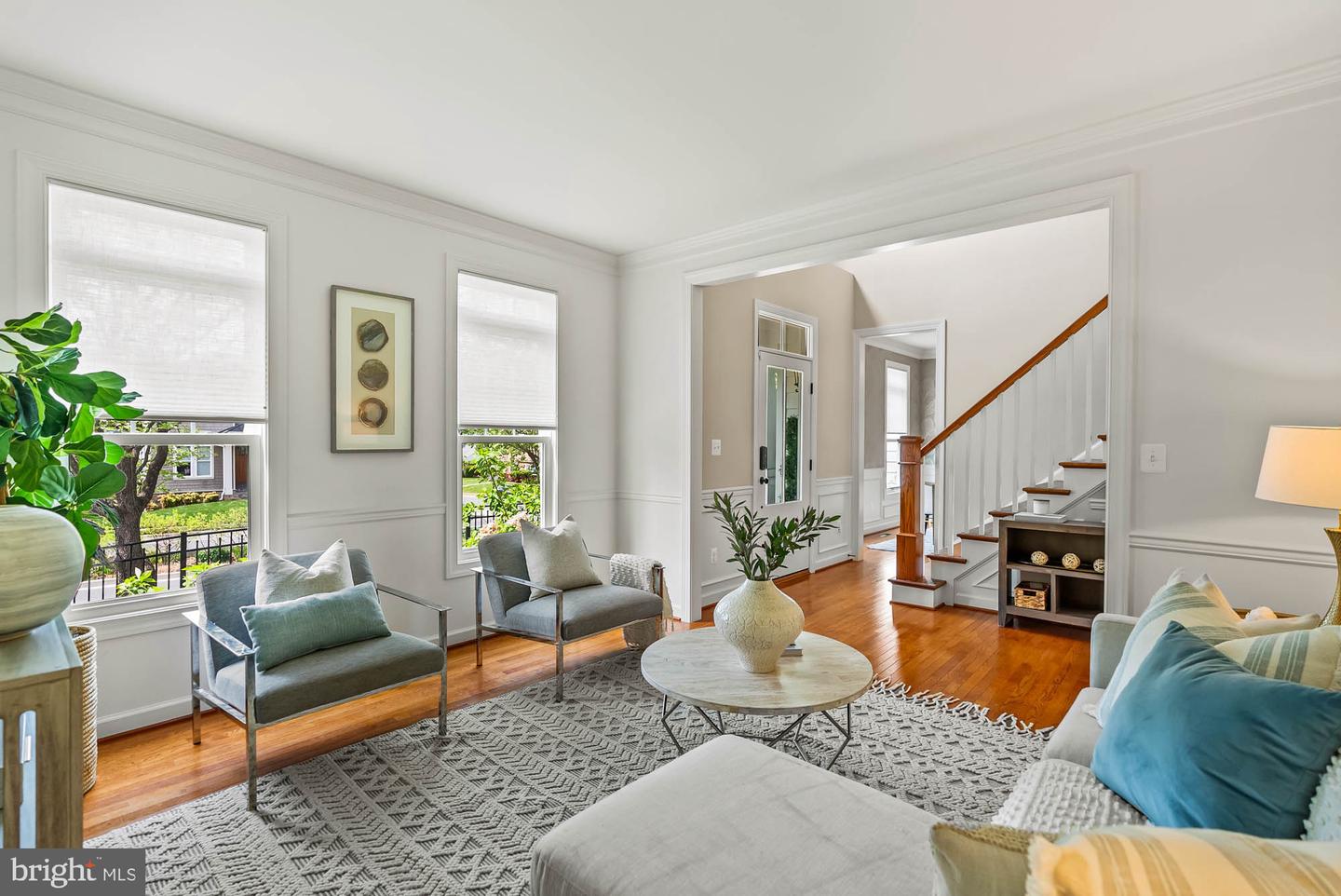4950 34TH ST N, ARLINGTON, Virginia 22207, 5 Bedrooms Bedrooms, ,4 BathroomsBathrooms,Residential,For sale,4950 34TH ST N,VAAR2055420 MLS # VAAR2055420