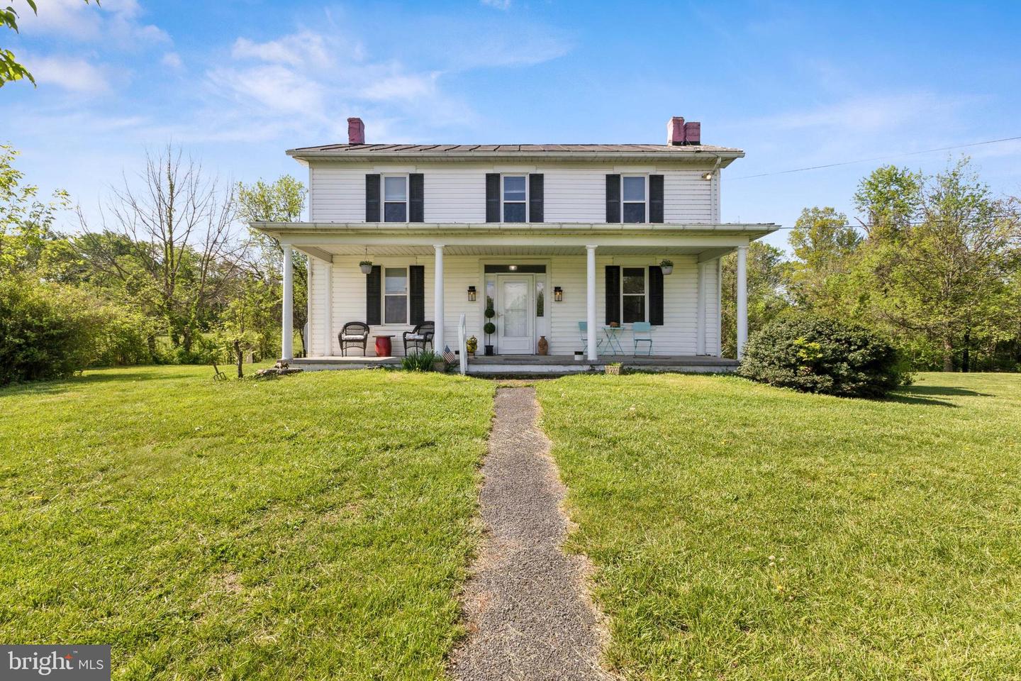 1095 SENSENY RD, BERRYVILLE, Virginia 22611, 3 Bedrooms Bedrooms, ,1 BathroomBathrooms,Residential,For sale,1095 SENSENY RD,VACL2003570 MLS # VACL2003570