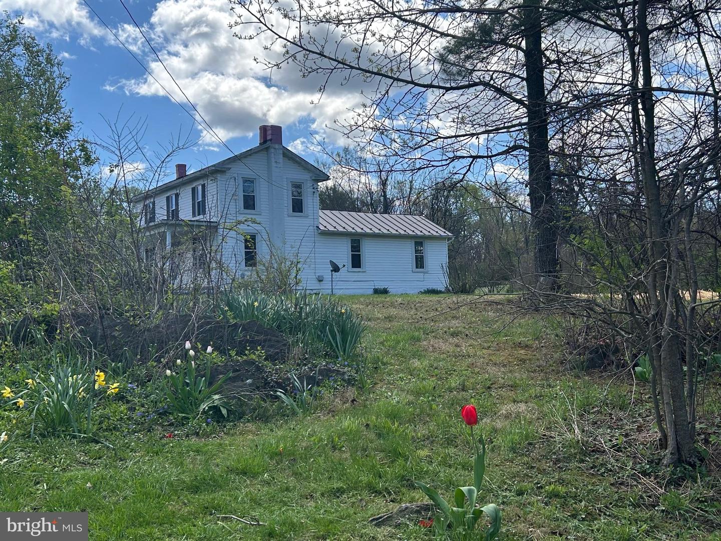 1095 SENSENY RD, BERRYVILLE, Virginia 22611, 3 Bedrooms Bedrooms, ,1 BathroomBathrooms,Residential,For sale,1095 SENSENY RD,VACL2003570 MLS # VACL2003570