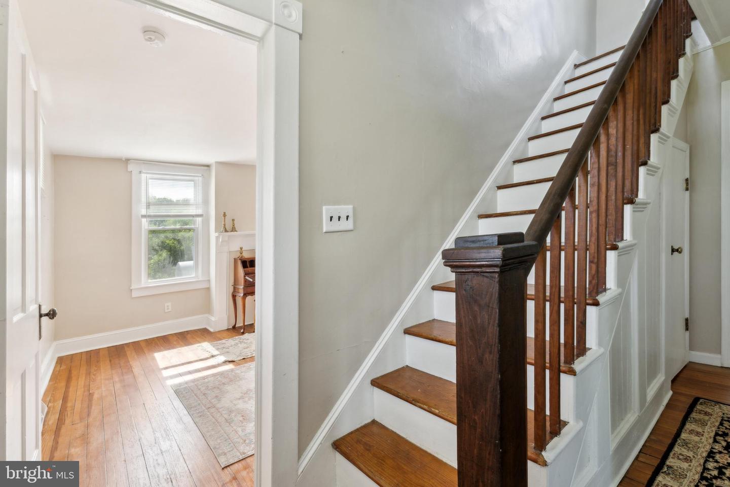 1095 SENSENY RD, BERRYVILLE, Virginia 22611, 3 Bedrooms Bedrooms, ,1 BathroomBathrooms,Residential,For sale,1095 SENSENY RD,VACL2003570 MLS # VACL2003570