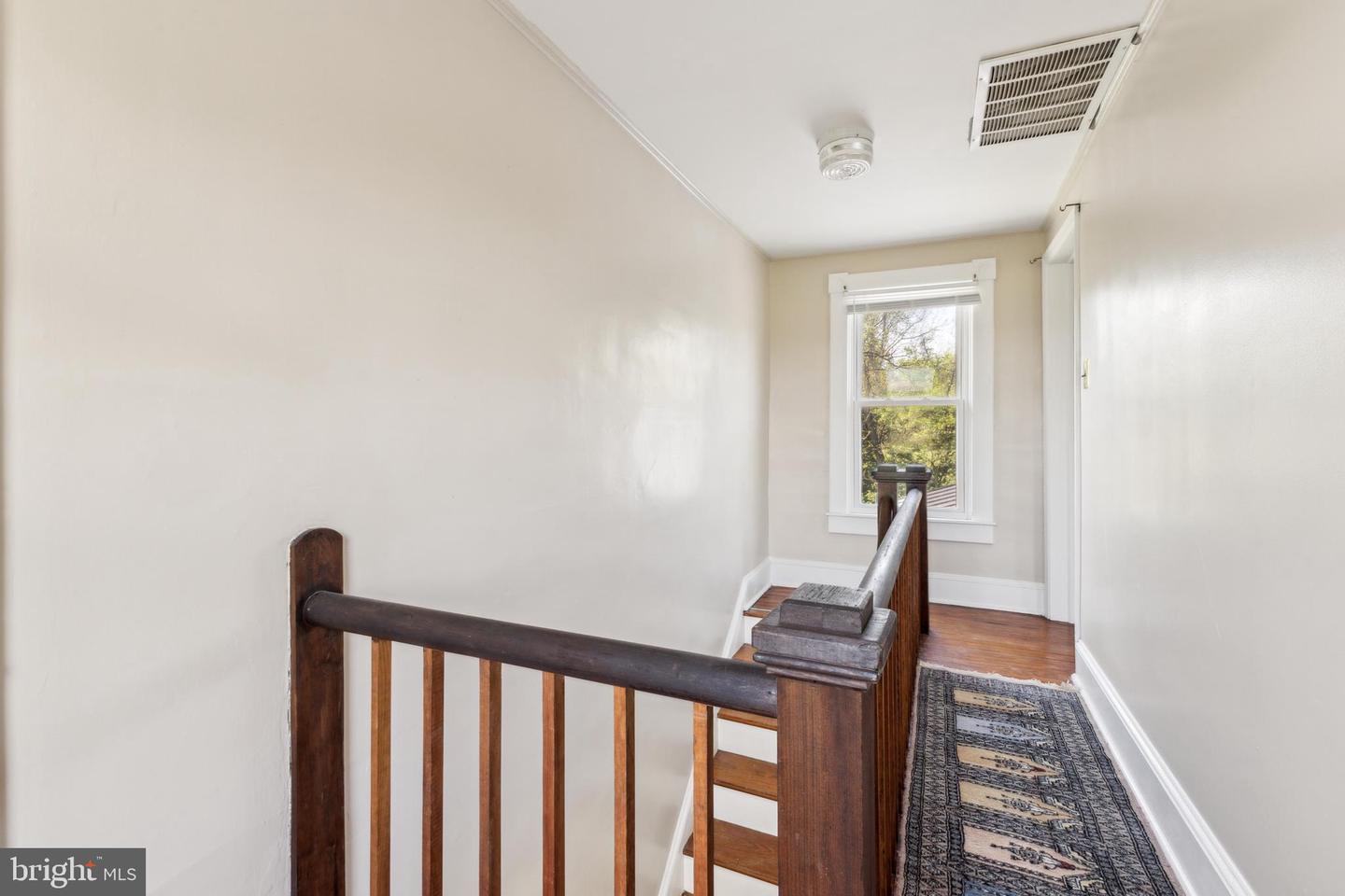1095 SENSENY RD, BERRYVILLE, Virginia 22611, 3 Bedrooms Bedrooms, ,1 BathroomBathrooms,Residential,For sale,1095 SENSENY RD,VACL2003570 MLS # VACL2003570