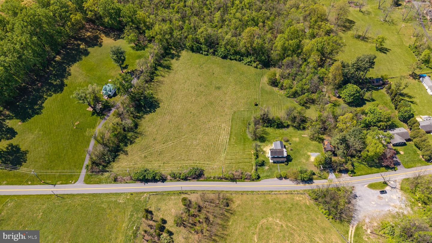 1095 SENSENY RD, BERRYVILLE, Virginia 22611, 3 Bedrooms Bedrooms, ,1 BathroomBathrooms,Residential,For sale,1095 SENSENY RD,VACL2003570 MLS # VACL2003570