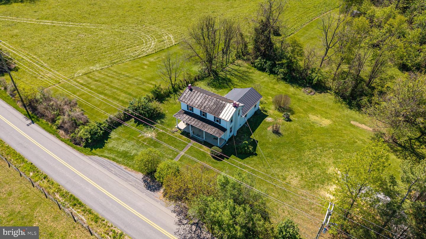 1095 SENSENY RD, BERRYVILLE, Virginia 22611, 3 Bedrooms Bedrooms, ,1 BathroomBathrooms,Residential,For sale,1095 SENSENY RD,VACL2003570 MLS # VACL2003570