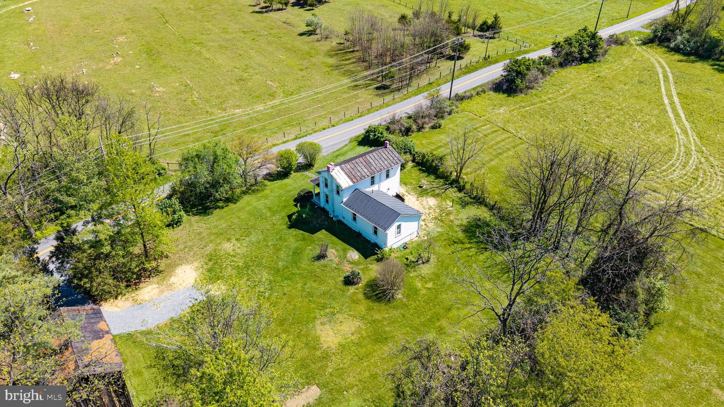 1095 SENSENY RD, BERRYVILLE, Virginia 22611, 3 Bedrooms Bedrooms, ,1 BathroomBathrooms,Residential,For sale,1095 SENSENY RD,VACL2003570 MLS # VACL2003570