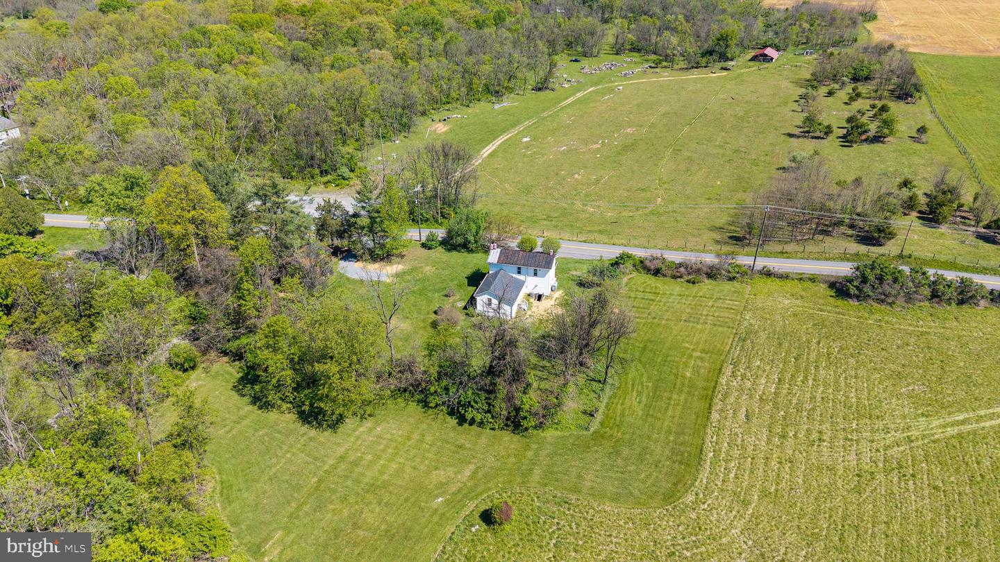 1095 SENSENY RD, BERRYVILLE, Virginia 22611, 3 Bedrooms Bedrooms, ,1 BathroomBathrooms,Residential,For sale,1095 SENSENY RD,VACL2003570 MLS # VACL2003570