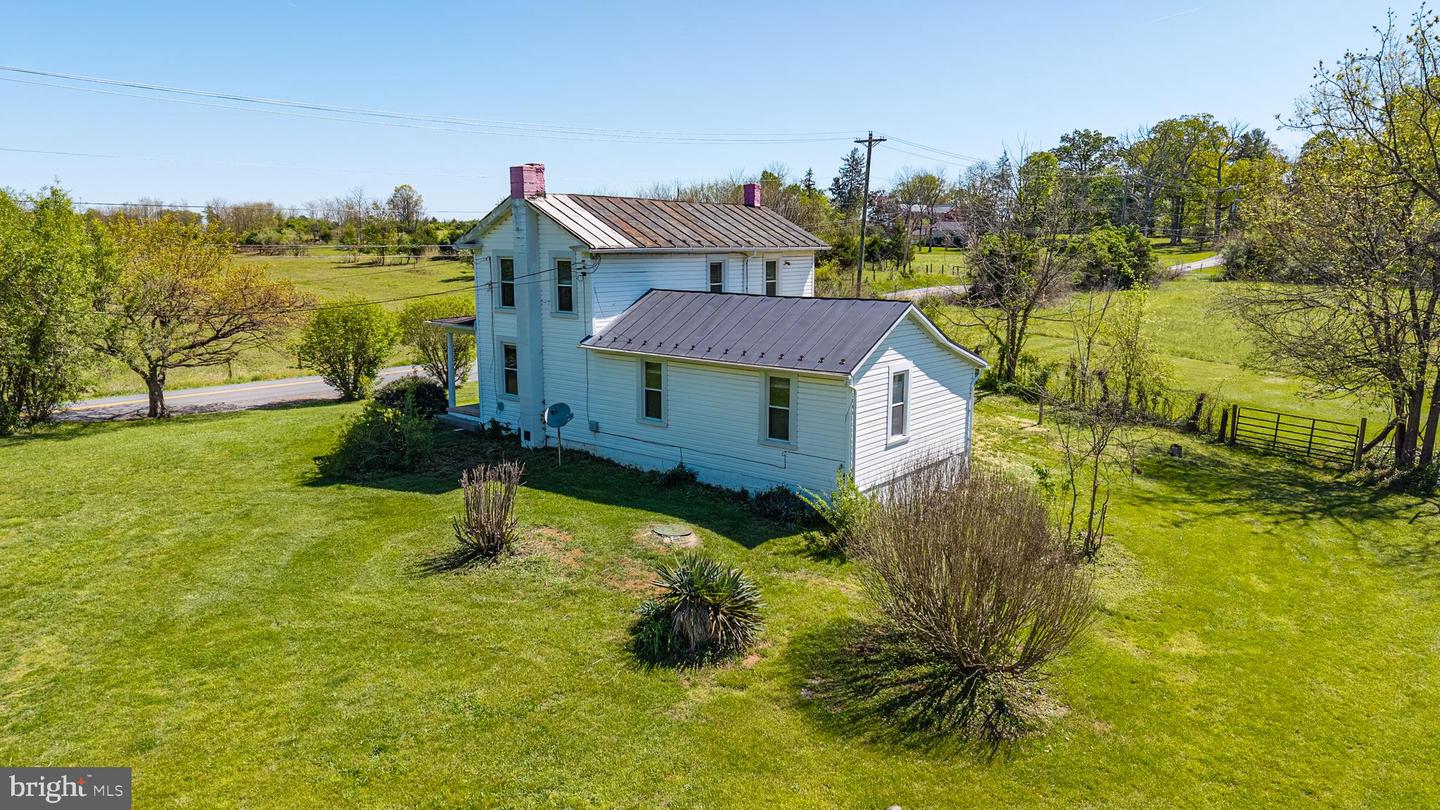 1095 SENSENY RD, BERRYVILLE, Virginia 22611, 3 Bedrooms Bedrooms, ,1 BathroomBathrooms,Residential,For sale,1095 SENSENY RD,VACL2003570 MLS # VACL2003570