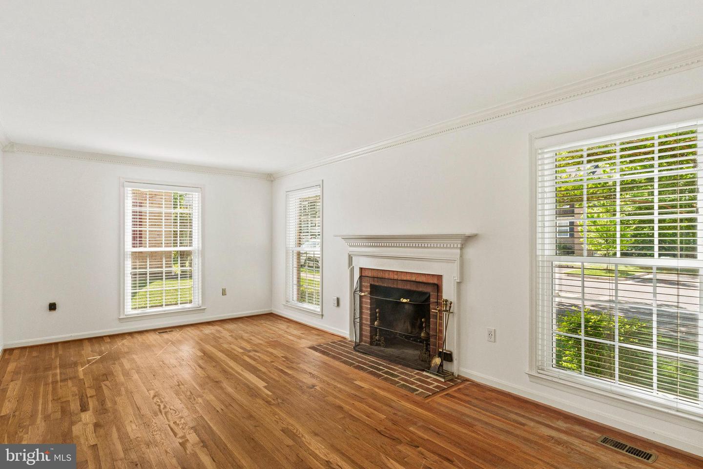 7034 BRADWOOD CT, SPRINGFIELD, Virginia 22151, 3 Bedrooms Bedrooms, ,3 BathroomsBathrooms,Residential,For sale,7034 BRADWOOD CT,VAFX2232148 MLS # VAFX2232148