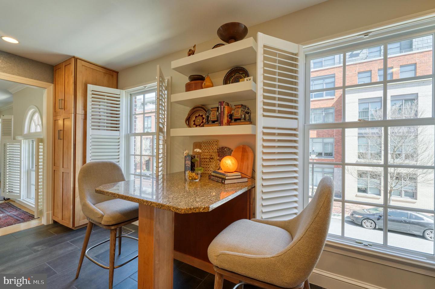 319 S UNION ST, ALEXANDRIA, Virginia 22314, 3 Bedrooms Bedrooms, ,2 BathroomsBathrooms,Residential,For sale,319 S UNION ST,VAAX2043746 MLS # VAAX2043746