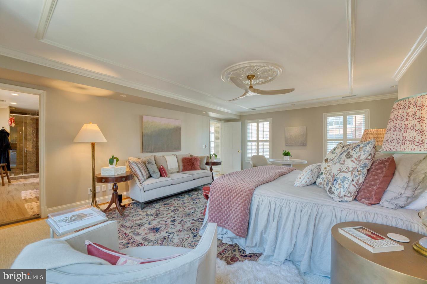 319 S UNION ST, ALEXANDRIA, Virginia 22314, 3 Bedrooms Bedrooms, ,2 BathroomsBathrooms,Residential,For sale,319 S UNION ST,VAAX2043746 MLS # VAAX2043746