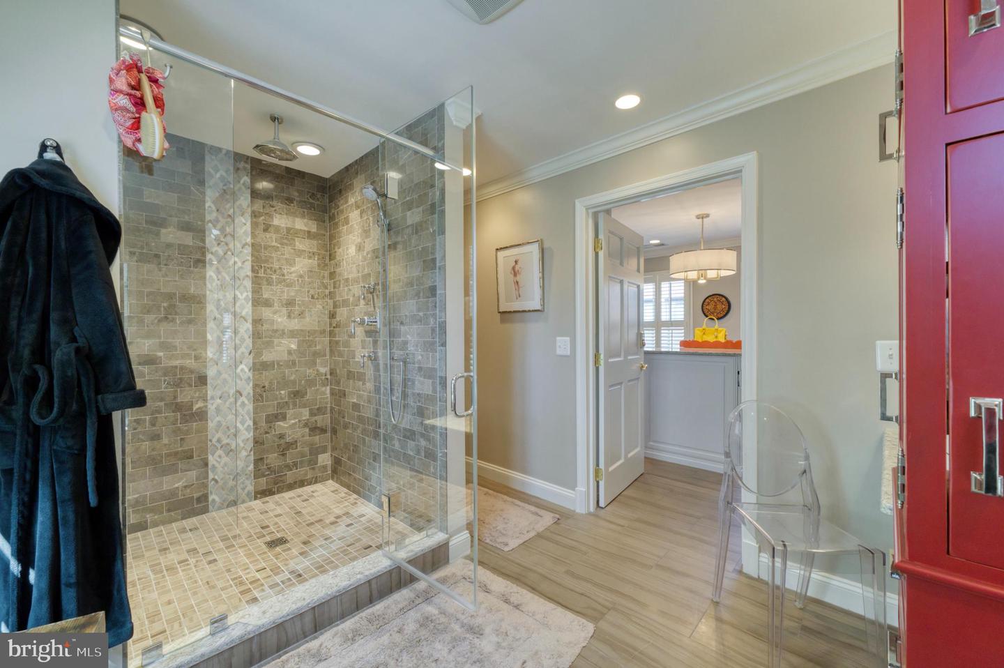 319 S UNION ST, ALEXANDRIA, Virginia 22314, 3 Bedrooms Bedrooms, ,2 BathroomsBathrooms,Residential,For sale,319 S UNION ST,VAAX2043746 MLS # VAAX2043746