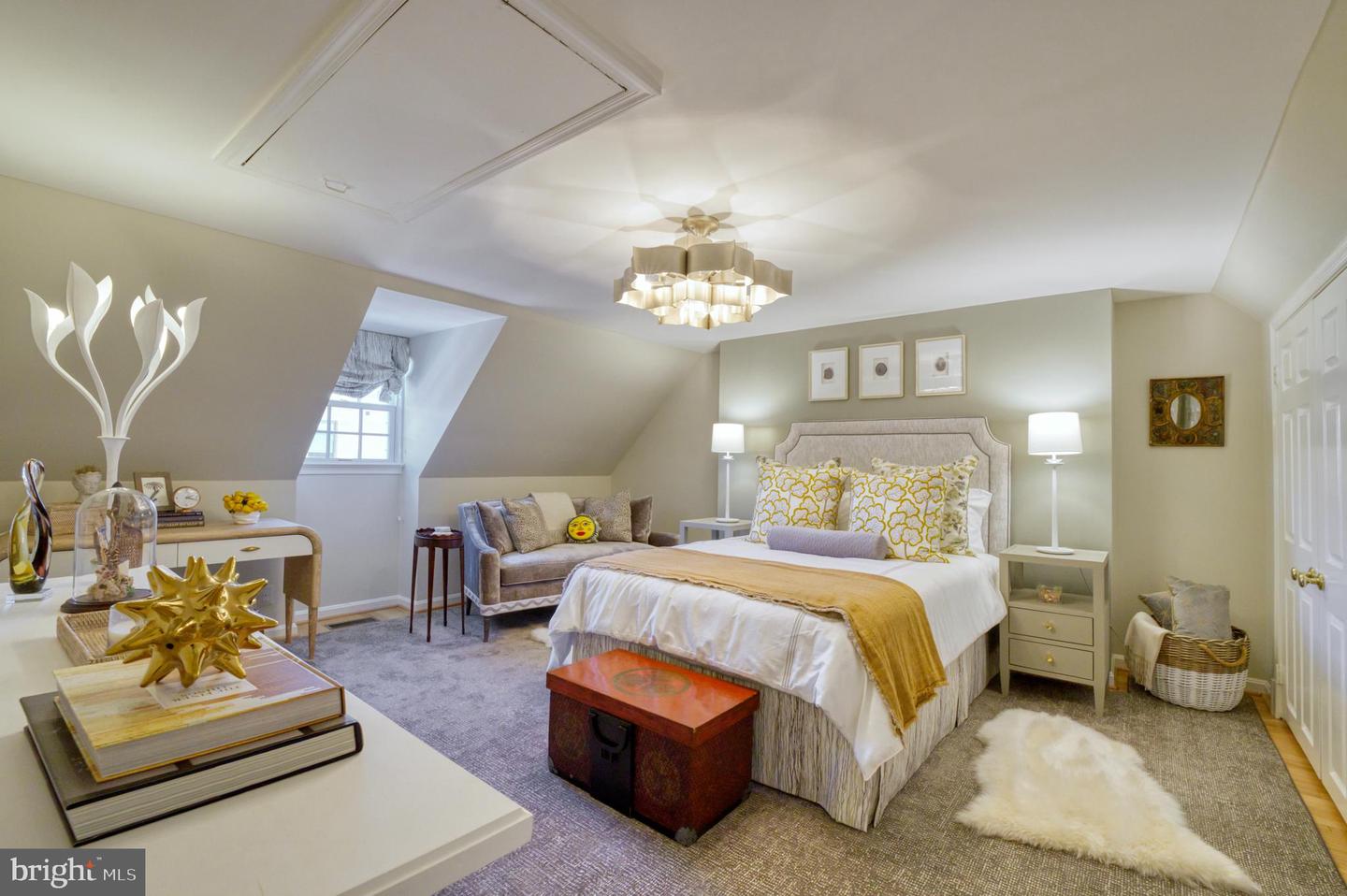 319 S UNION ST, ALEXANDRIA, Virginia 22314, 3 Bedrooms Bedrooms, ,2 BathroomsBathrooms,Residential,For sale,319 S UNION ST,VAAX2043746 MLS # VAAX2043746