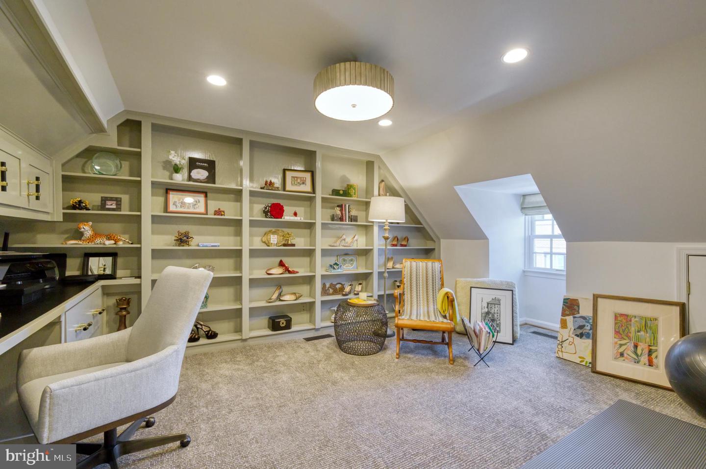 319 S UNION ST, ALEXANDRIA, Virginia 22314, 3 Bedrooms Bedrooms, ,2 BathroomsBathrooms,Residential,For sale,319 S UNION ST,VAAX2043746 MLS # VAAX2043746